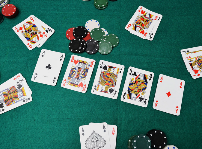 Mengasah Menjadi Pemain Poker Profesional